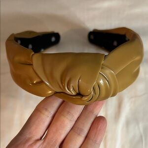 Lele Sadoughi Metallic Gold Twist Headband